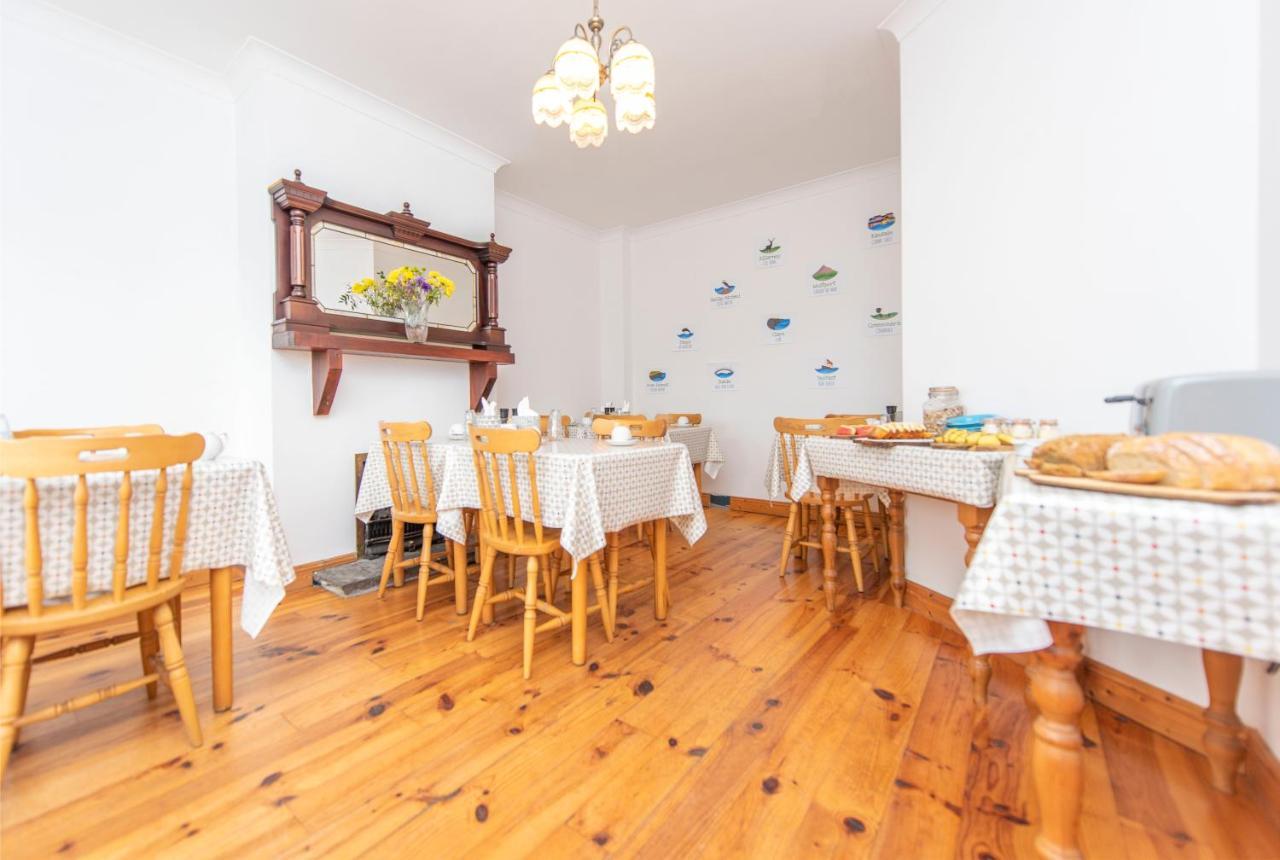 Dingle Marina Lodge Dış mekan fotoğraf