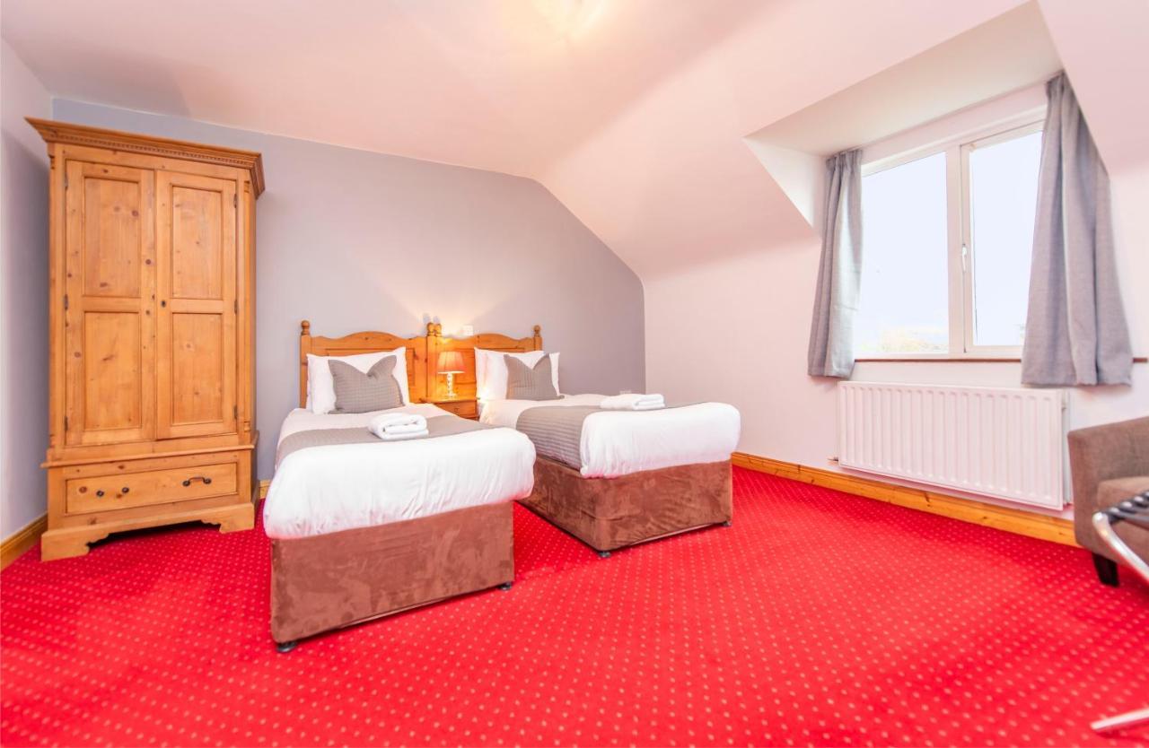 Dingle Marina Lodge Dış mekan fotoğraf