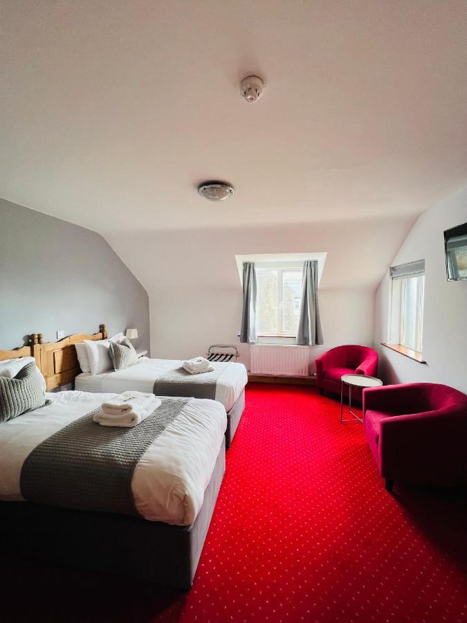 Dingle Marina Lodge Dış mekan fotoğraf