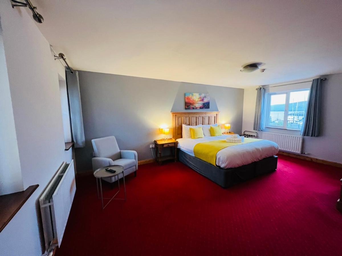 Dingle Marina Lodge Dış mekan fotoğraf