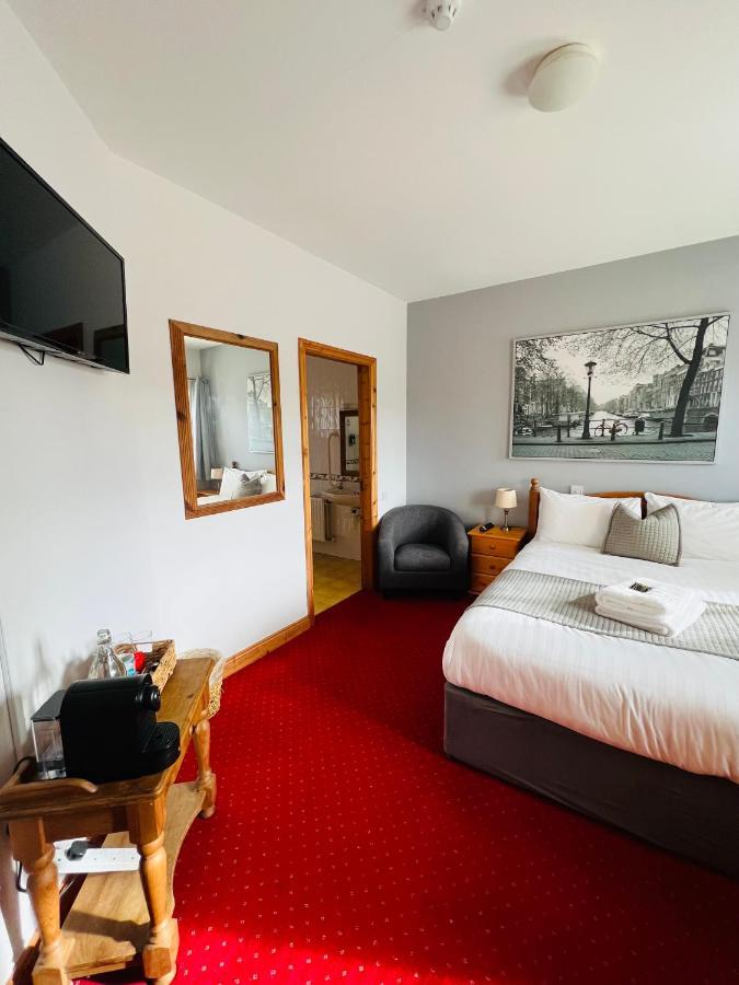 Dingle Marina Lodge Dış mekan fotoğraf